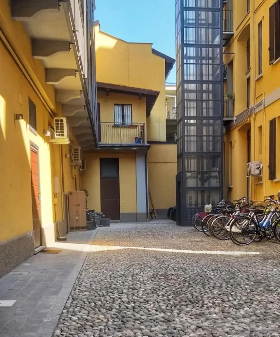 Loft Porta Romana - Duomo ميلان 0*,  إيطاليا